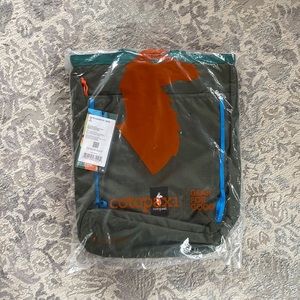 NWT and still in bag Todo 16L Convertible Tote - Cada Dia in Spruce